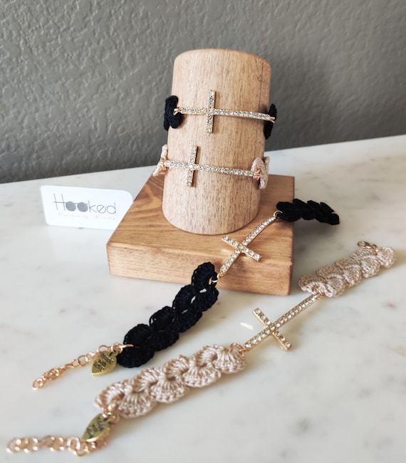 25pcs Random Nepal Bracelet Glass Seed Bead Roll O Hand Crochet Handmade  Brace | eBay