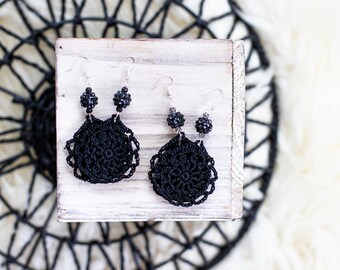 Crochet Teardrop Dangle Earrings BLACK - Unique Gifts for Her/Crochet Earrings/HandmadeJewelry/Black Earrings/Simple Jewelry/Drop Earrings