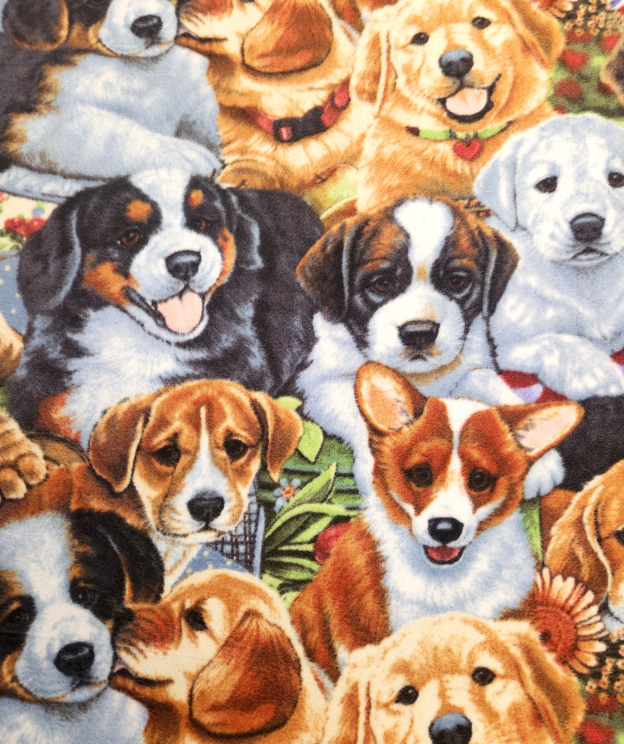 Dogs on Dogs Anti-Pill No-Sew Throw Fleece Fabric Kit 50x60