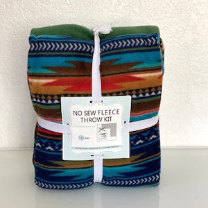 Desert Sunset Stripe Anti-Pill Fleece Fabric No-Sew Throw Kit (72x60)