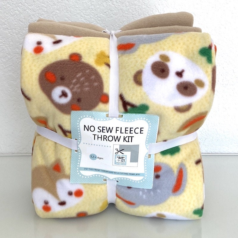 Animal Buddies Anti-Pill No-Sew Throw Fleece Fabric Kit (50x60)