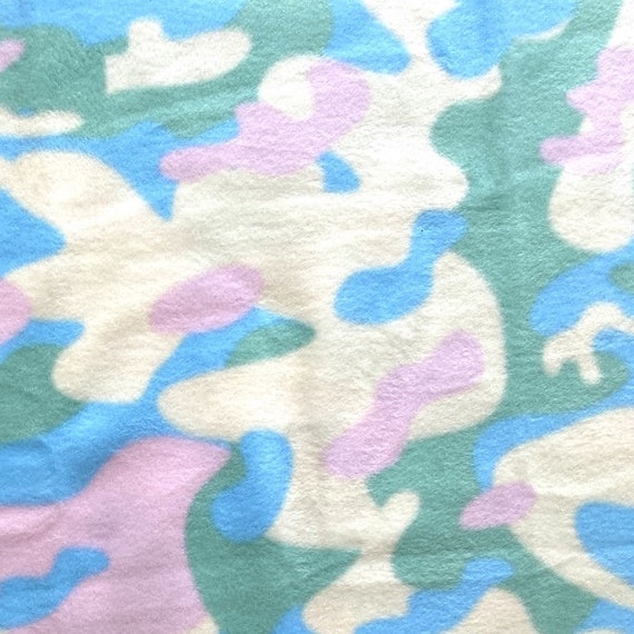 YourFleece Tie Dye Anti-Pill No-Sew Throw Fleece Fabric Kit (72x60)