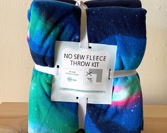 Outer Space *Aurora Borealis* Anti-Pill Premium Fleece Fabric No-Sew Throw Kit (72x60)