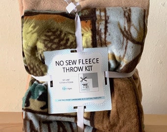 Life in the Woods Anti-Pill Premium Fleece Fabric No-Sew Throw Kit (50x60)