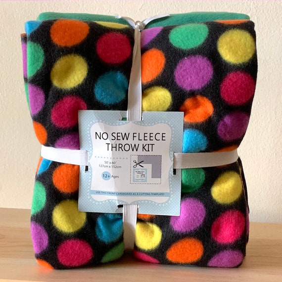Dots Get Funky Anti-pill Fleece Fabric No Sew Throw Kit 72x60 