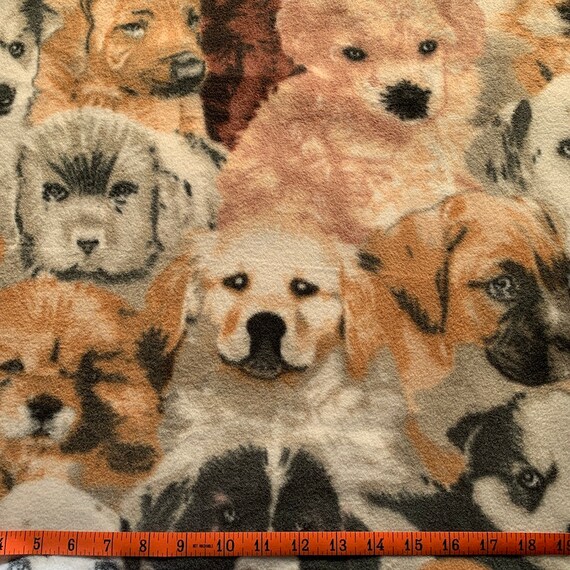 Dogs on Dogs Anti-Pill No-Sew Throw Fleece Fabric Kit 50x60