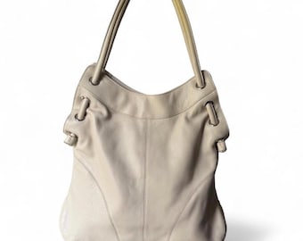 DANIER Cream Leather Shoulder Bag – Buttery-Soft, Chunky Straps, Stitching Detail