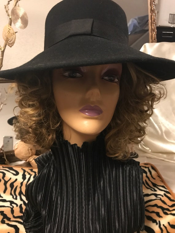 1970s Black Hat