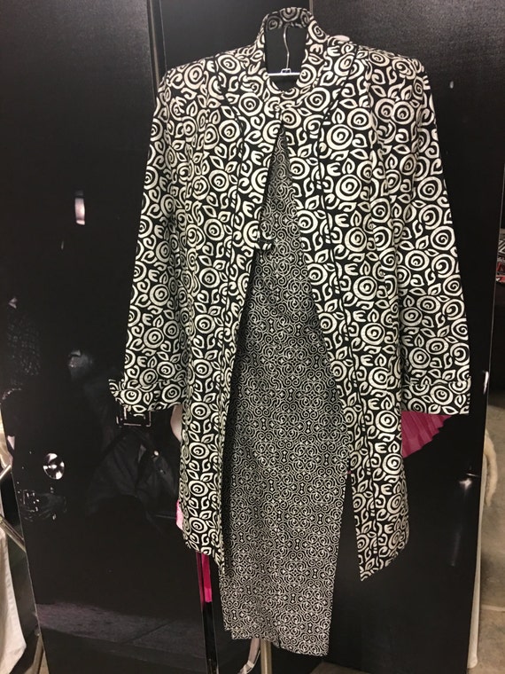 Black/White Pant Suit