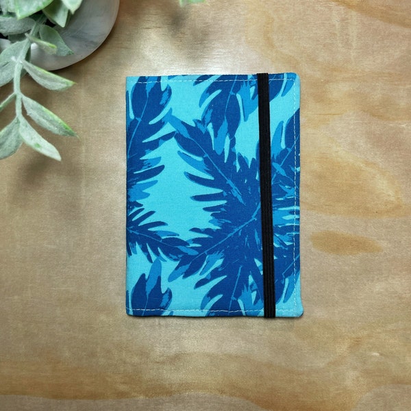 Passport Cover with Vaccination Card Pocket - Blue Palms