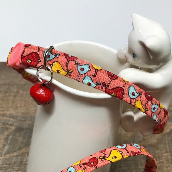 Playful Fun Birds cat collar with safety breakaway buckle and bell kitten collar