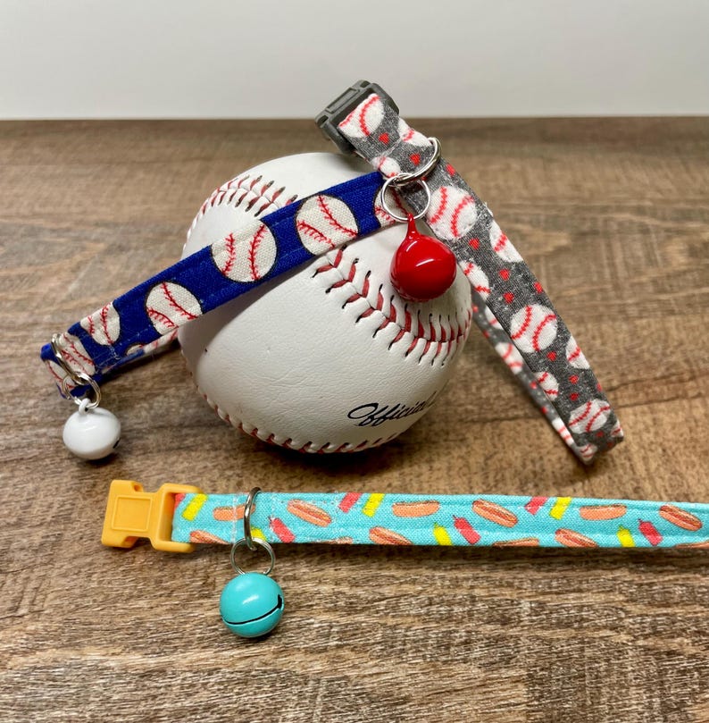 Ballpark Summer Cat Collars With Safety Buckle and Bell / Breakaway ...