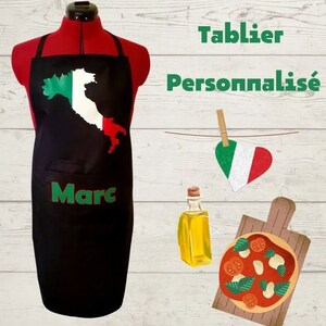 Tablier de cuisine Carte de L'Italie avec Prénom personnalisé 4 couleurs noir -bleu - blanc - rose - Yonacrea