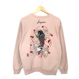 Vintage Sukajan Koi Fish Japan Spellout Multicolor Embroidery Pullover Jumper Sweatshirt Size M