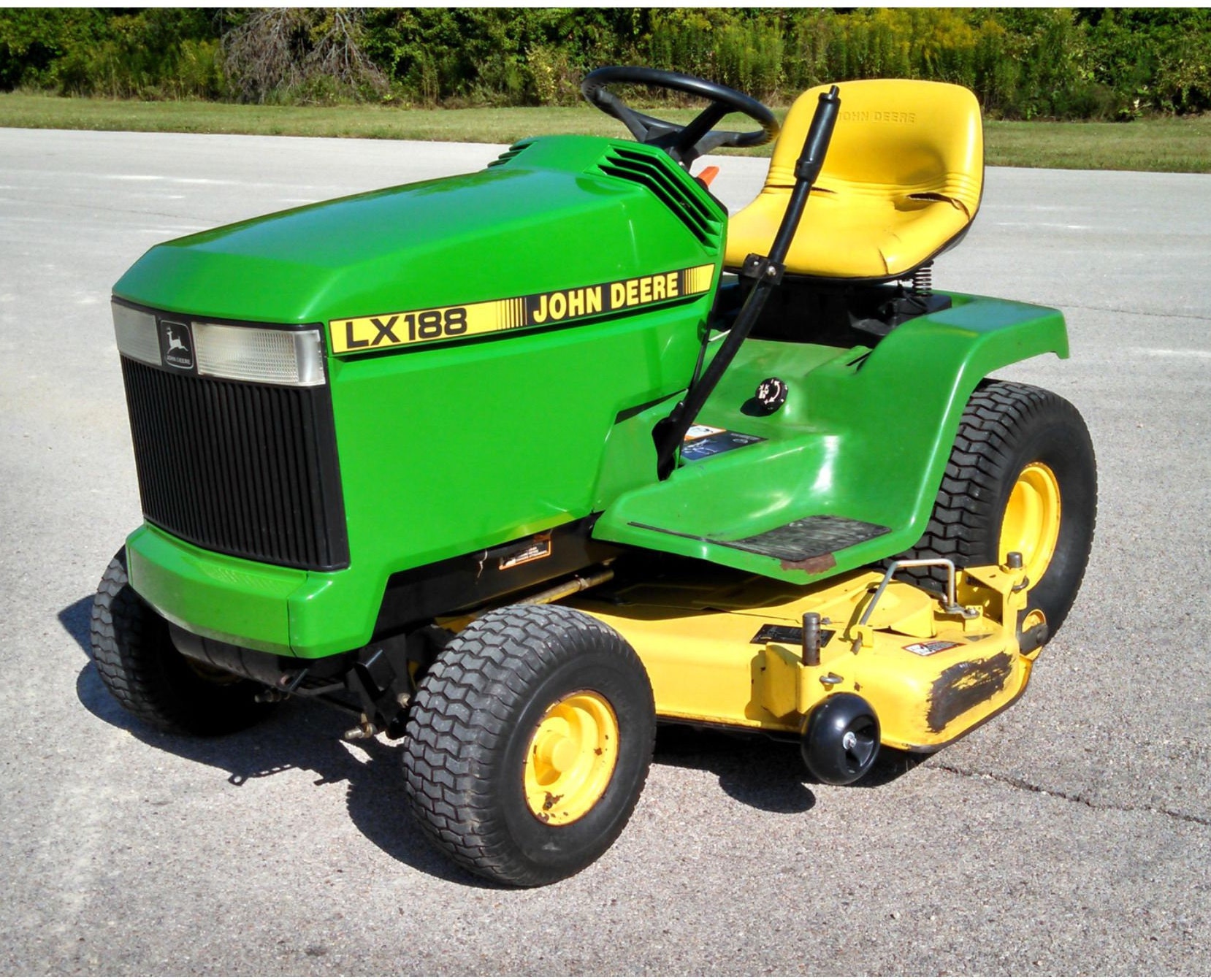 JOHN DEERE GARDEN TRACTOR 140 HOOD DECALS SET JOHN DEERE GARDEN TRACTOR 140 HOOD DECALS SET