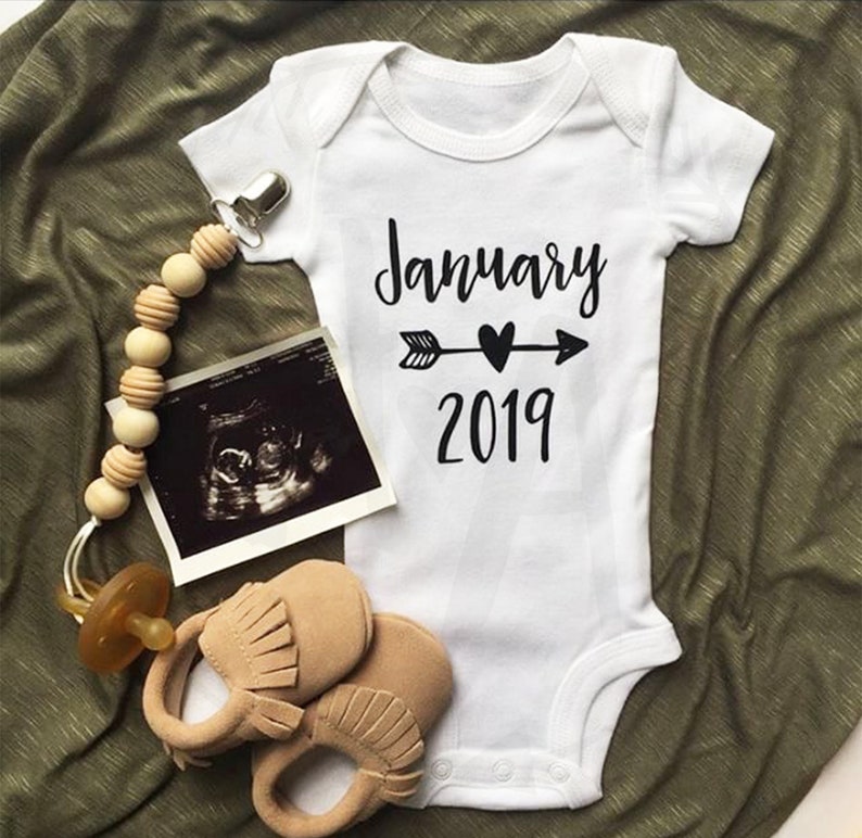 Custom Due Date Baby Announcement Onesie®/bodysuit Baby Etsy