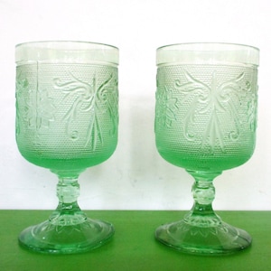 Vintage 8 oz green glass goblets,2 Tiara Indiana Glass Daisy Pattern Wine Goblets/5.5&quot; T/