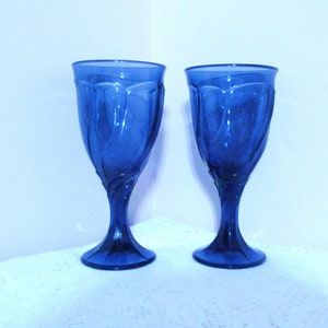 Vintage 2 Goblet Dark Blue Water Goblet,10 0z Noritake Sweet Swirl Wine Glass,Elegant Drinking Glasses,Made in Japan
