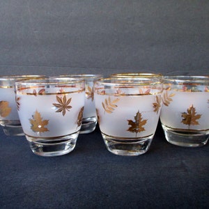Vintage 6 gold leaves and rimmed whiskey glasses,8 oz tumblers made by Libbey