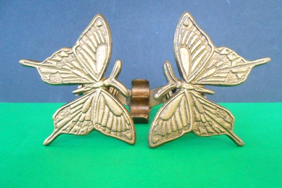 Vintage 2 Cast Metal Curtain Rod Holders With Butterfly Etsy