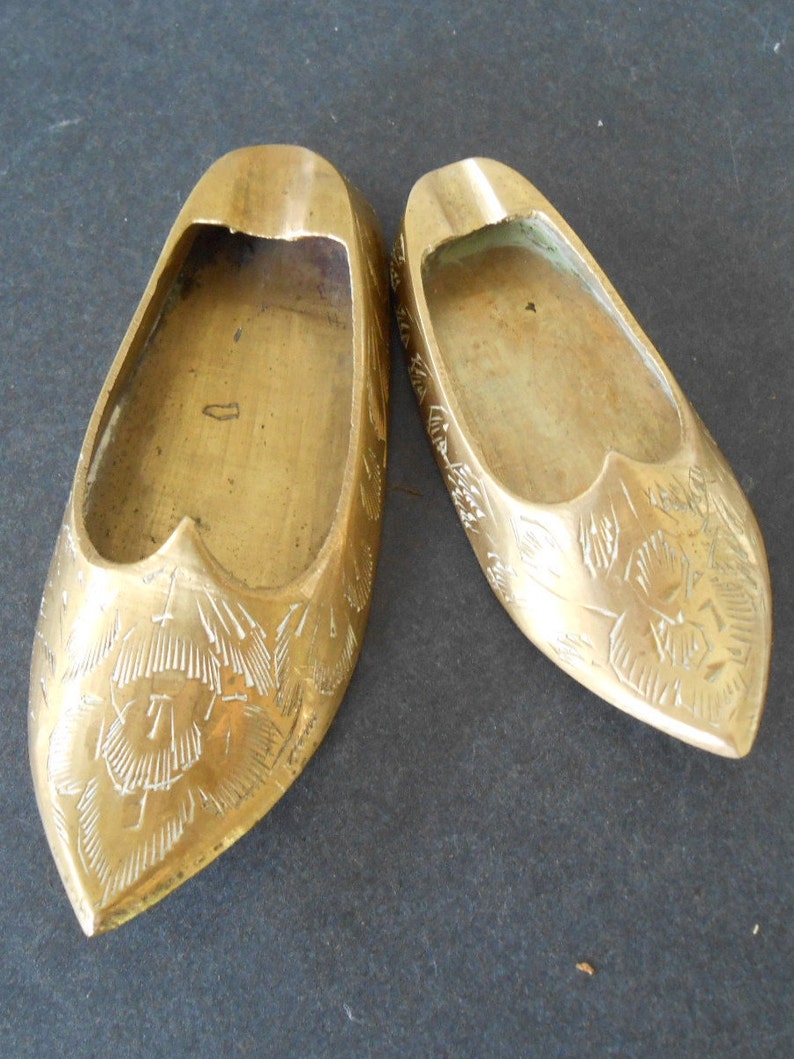 Vintage Miniature Brass Pair of Genie Shoe Individual - Etsy