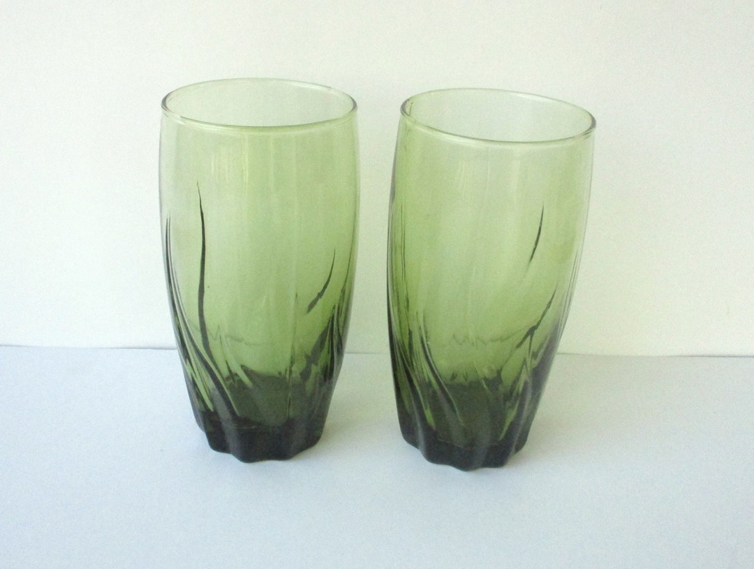 Vintage 2 Swirl Green Glass Drinking Glasses,12 Oz Avocado Green Water Glasses,made by Anchor