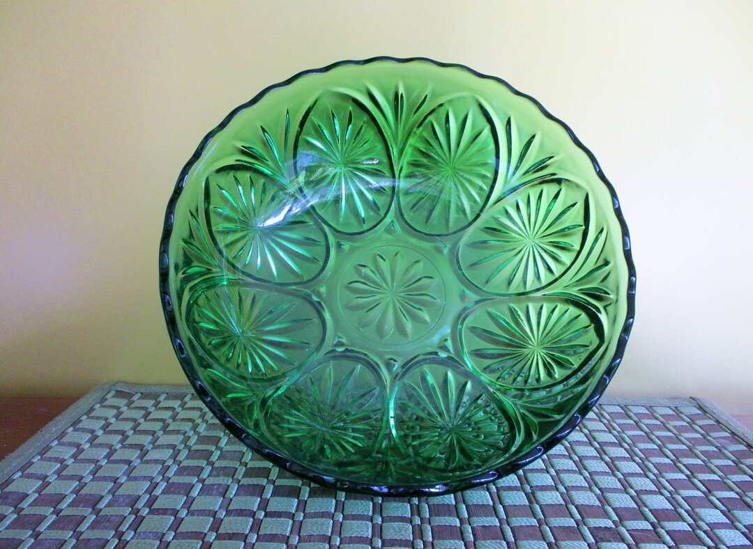 Vintage Green Glass Bowl 2.5