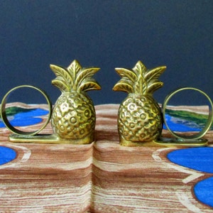 Vintage 2 brass napkin ring holders, unique pineapple shape napkin rings,