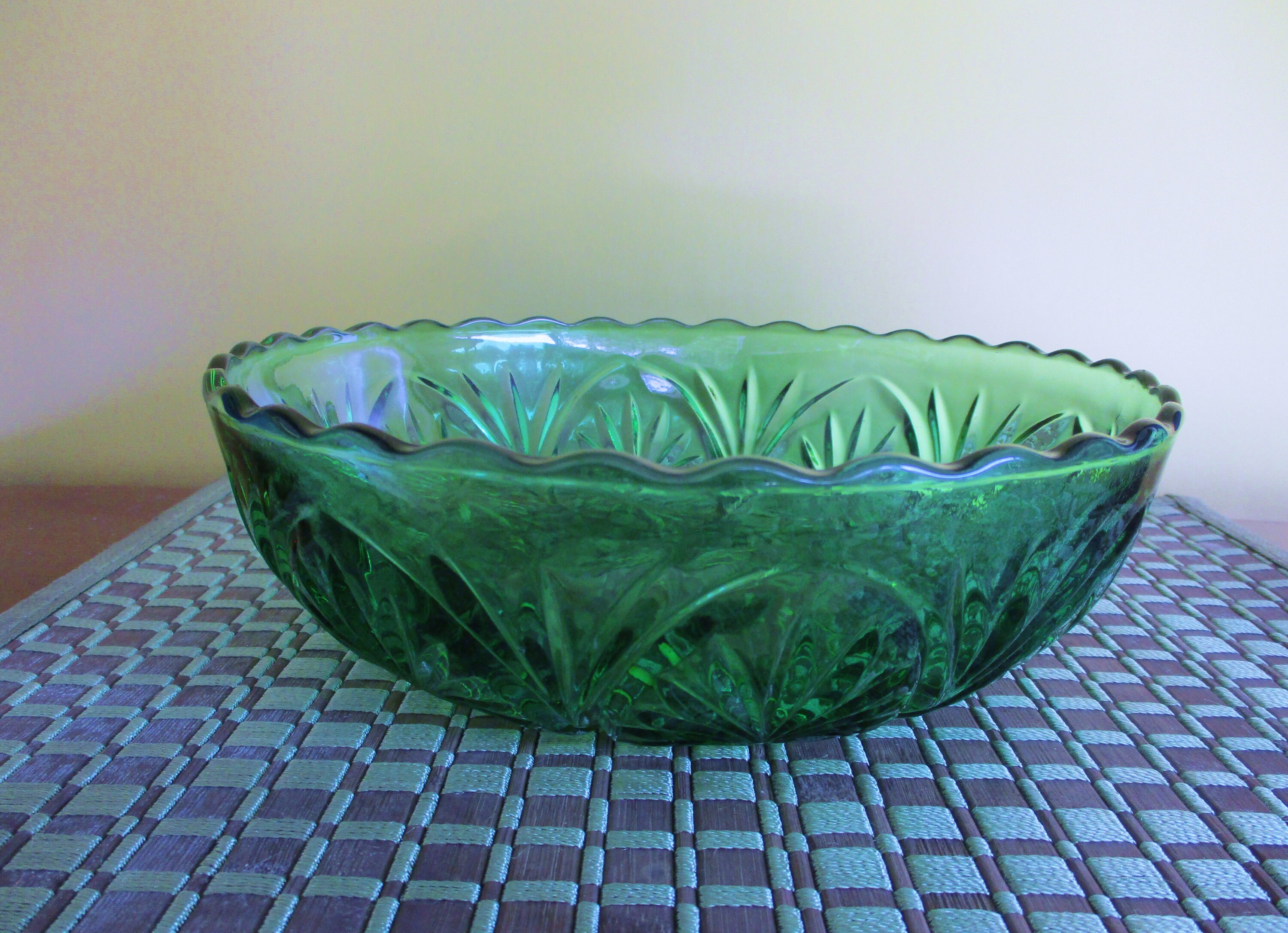 価格は安く Vintage Green Glass Bowl 2.5 お椀・ボウル・鉢