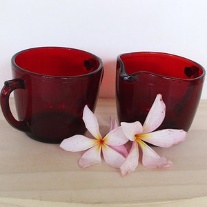 Vintage Royal Red Ruby Sugar & Creamer, Red Glass Servers, 6 oz Sugar,Creamer Bowls,Anchor Hocking Glass