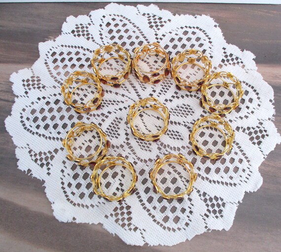 Gold 6pc)6 anneaux de serviette en métal avec perles élégantes