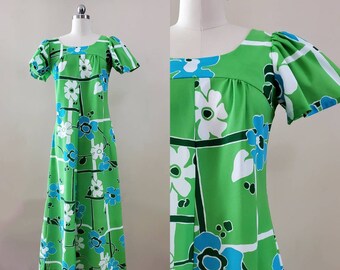 1970's Hawaiian Maxi Dress by Napili 70's  Resort Wear Women's Vintage Size XS/S