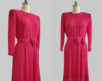 1980s Does 1940s Bright Pink Henry Lee Dress with Matching Belt - 80s Swing Dress - 80's Women's Vintage Size Small/Medium