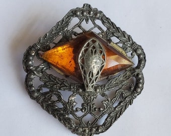 Victorian Filigree and Glass Brooch Pin - Victorian Accessories - Antique Jewelry