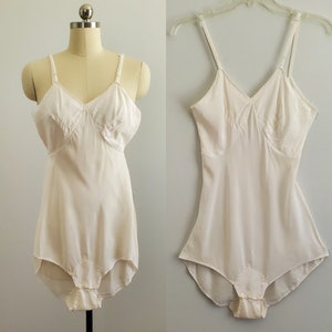 1930's Step-in Teddy - 30's Lingerie - 30s Women's Vintage Size Small