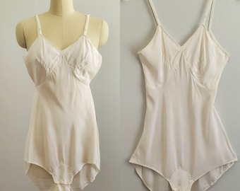 1930's Step-in Teddy - 30's Lingerie - 30s Women's Vintage Size Small