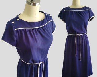 1970s Jersey Knit Dress with Tie Belt - 70s Sailor Dress - 70's Women's Vintage Size Medium