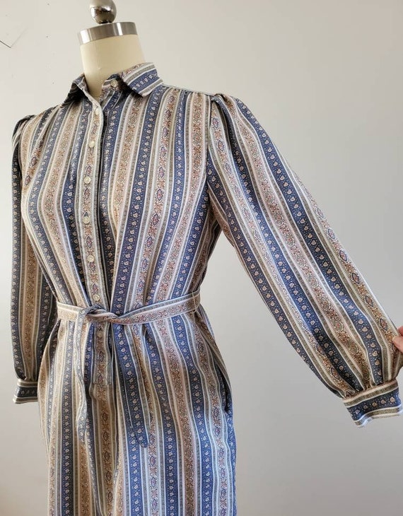 1970's Schrader Sport Dress with Belt and Pockets… - image 5