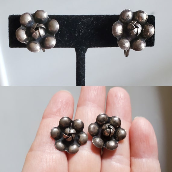 1940s Sterling Silver Flower Earrings - Vintage St