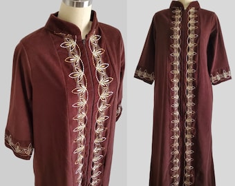 1970s Velour Robe by Katz in Chocolate Brown with Gold and White Embroidery - 70s Loungewear - Women's Vintage Size Medium