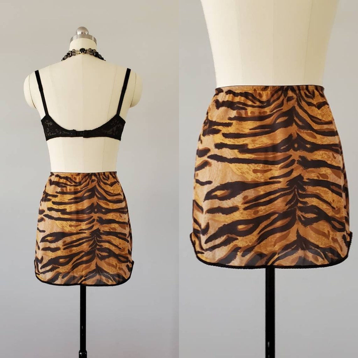miniskirt slip