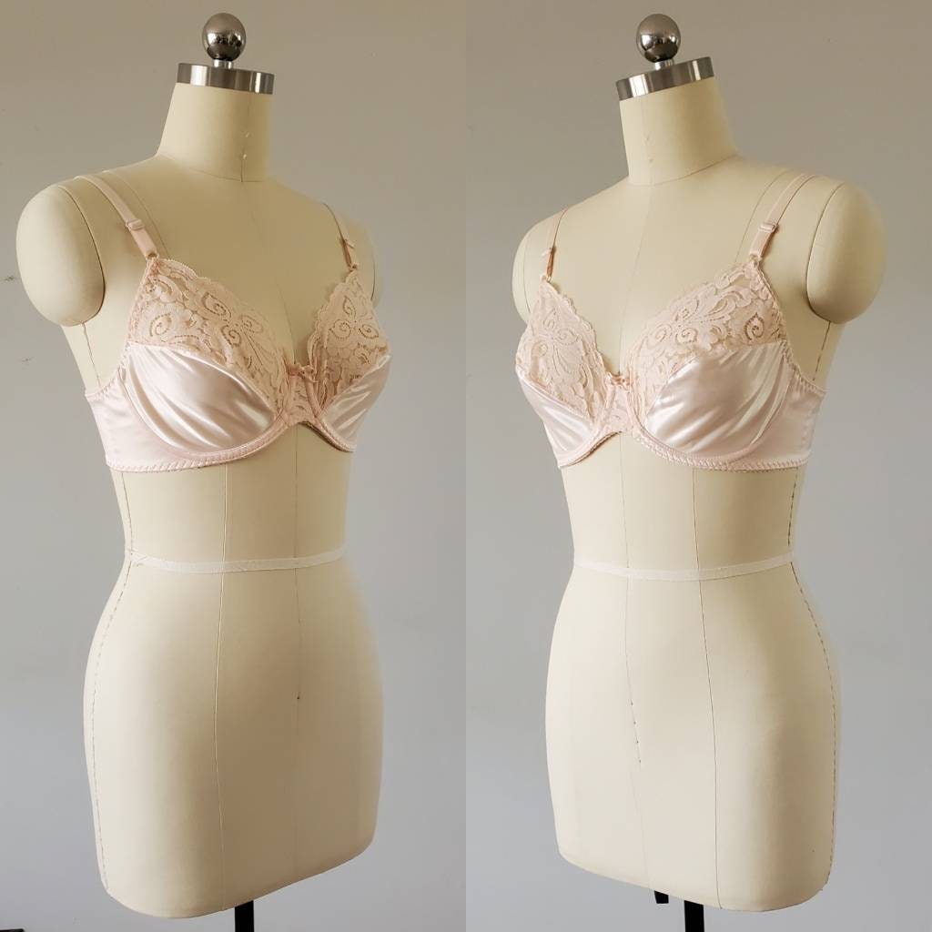 Vintage 1960's Bali Go Lightly Bow Bra / Size 32C / Sheer Nude Nylon  Underwire Sissy Pin up Bra -  Denmark