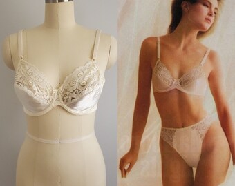 1980s "Pretty Bali" Satin and Lace Bali Bra - 80s Lingerie - 80's Women's Vintage Bra Size 36C