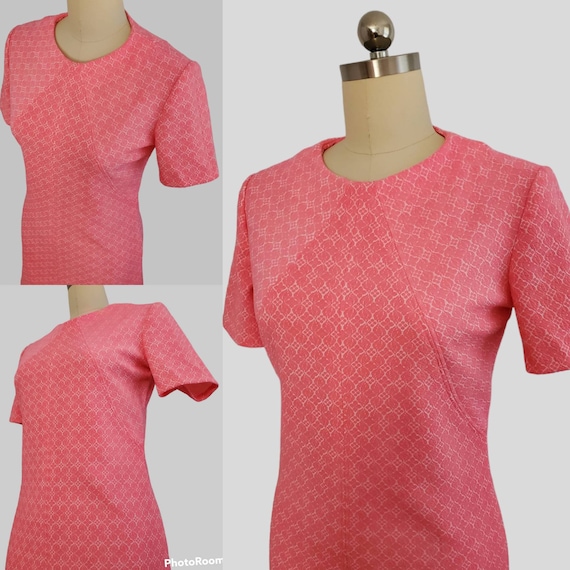 Late 60s /Early 70s GoGo Dress - Mod Shift Dress … - image 2