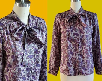1970s Blouse with Pussy Bow and Paisley Print- 70s Blouse - 70s Women's Vintage Size XL