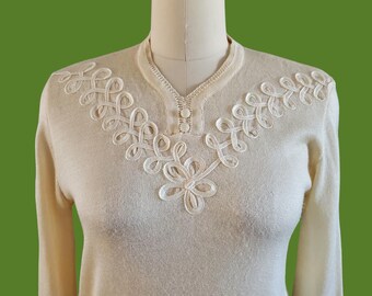 1970s Sweater with Soutache Detail - 70s Vintage Sweater - 70s Sweater - Women's Vintage Size Medium