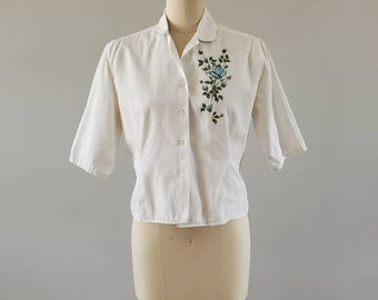1950s Cotton Blouse with Blue Rose Detail 50's Women's Shirt 50s Vintage Size L/XL