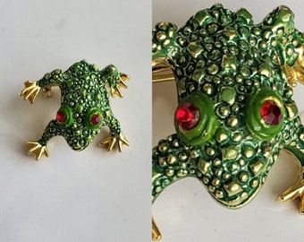 1970s Frog Brooch Pin with Red Rhinestone Eyes  - Vintage Jewelry - 70s Accessories