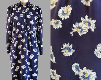 70s Does 40s Floral Rayon Day Dress from California Girl by Dorothy Samuel - 70s Dress 70s Womens Vintage Size Small/Medium