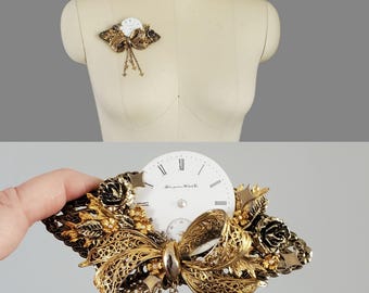 Vintage Victorian Revival Clock Brooch Pin - 80s does Victorian - Vintage Jewelry - 80s Accessories